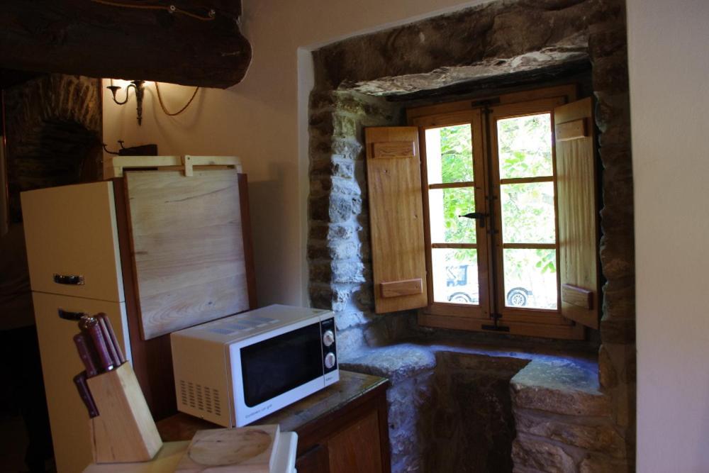 Bed and Breakfast Vinco Castel del Rio Exterior foto
